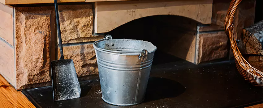 Clean The Fireplace Mantle And Hearth in Bartlett, Tennessee